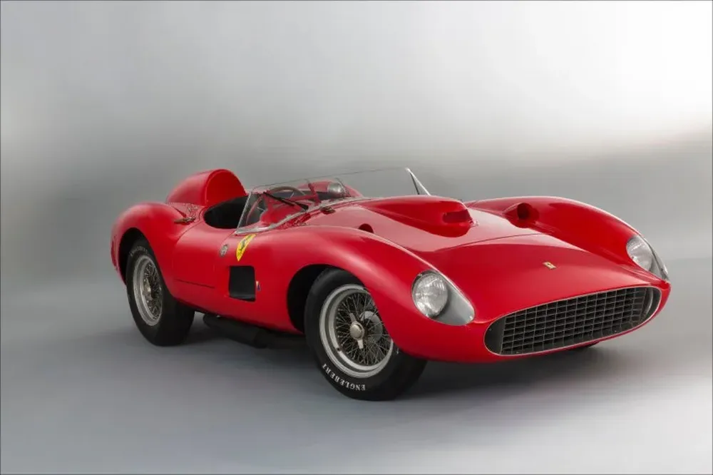 Ferrari 335 S Spider Scaglietti de 1957