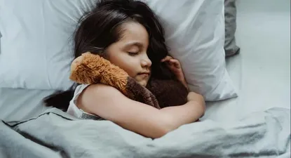 ¿como afecta el horario escolar al sueno de los ninos uruguayos?