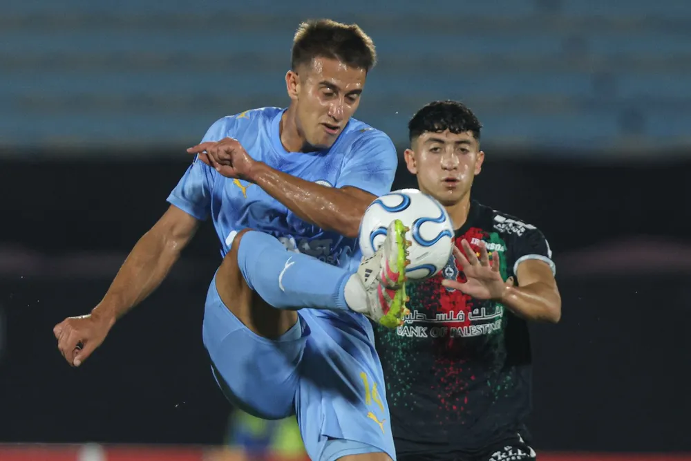 Bautista Kociubinski de Montevideo City Torque ante Palestino por Copa Sudamericana