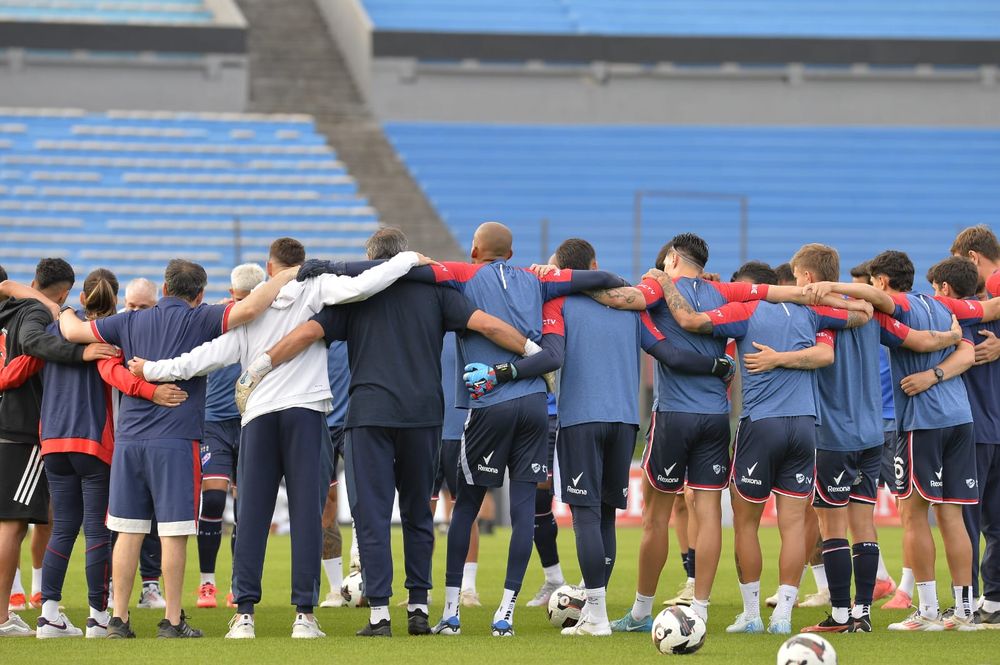 Jugadores de Nacional, antes del partido