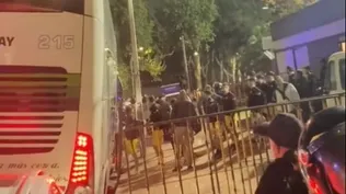 La salida de los jugadores de Peñarol del Parque Viera