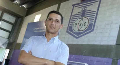 El éxito en juveniles se tiñe de violeta