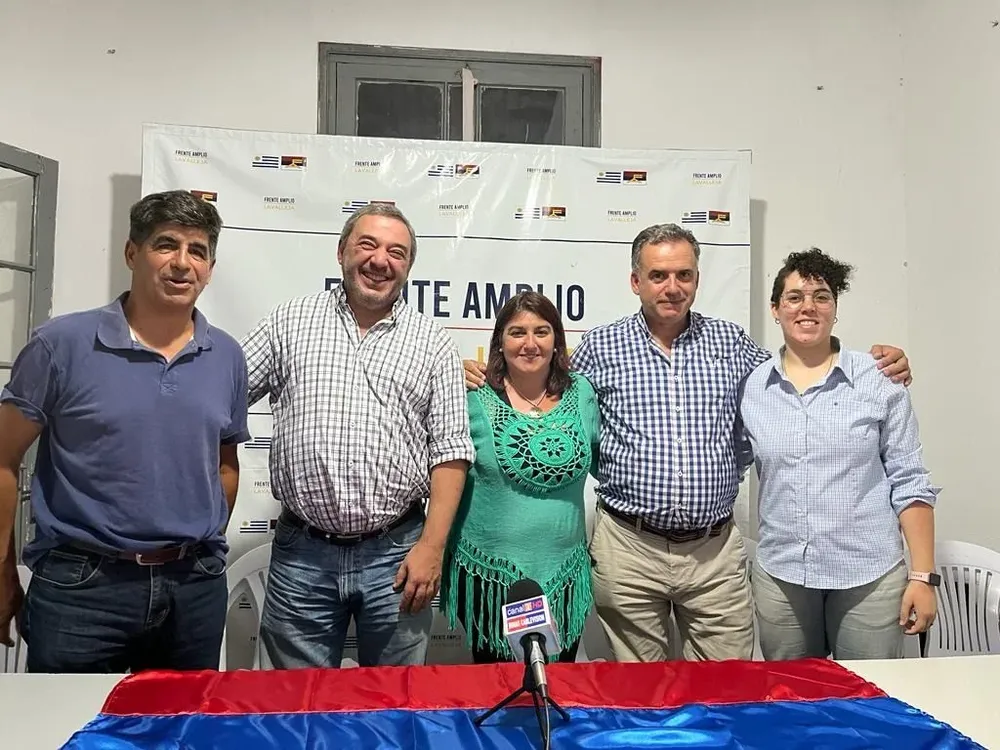 Mario Bergara y Yamandú Orsi en el aniversario del FA en Minas