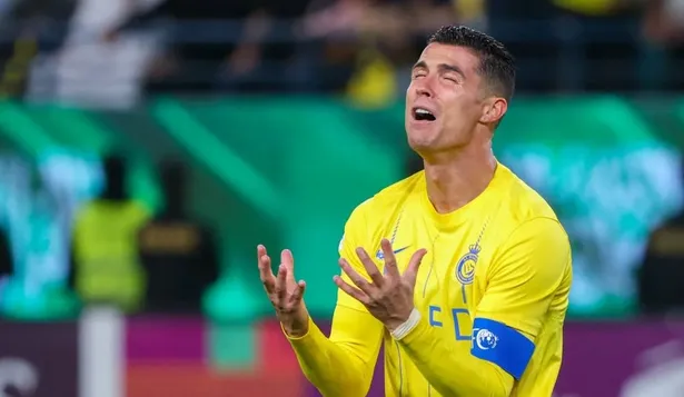 Cristiano Ronaldo no puede creer el gol que erró