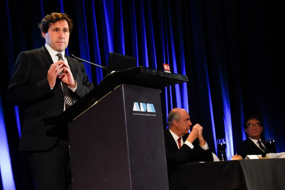 El presidente del BCU durante el almuerzo de ADM.