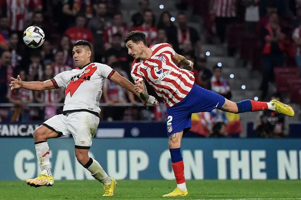 Falcao y Giménez, un viejo duelo de Eliminatorias ahora en LaLiga