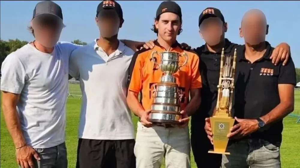 Un polista atropelló a una persona en la 9 de Julio la mató, escapó y después se entregó