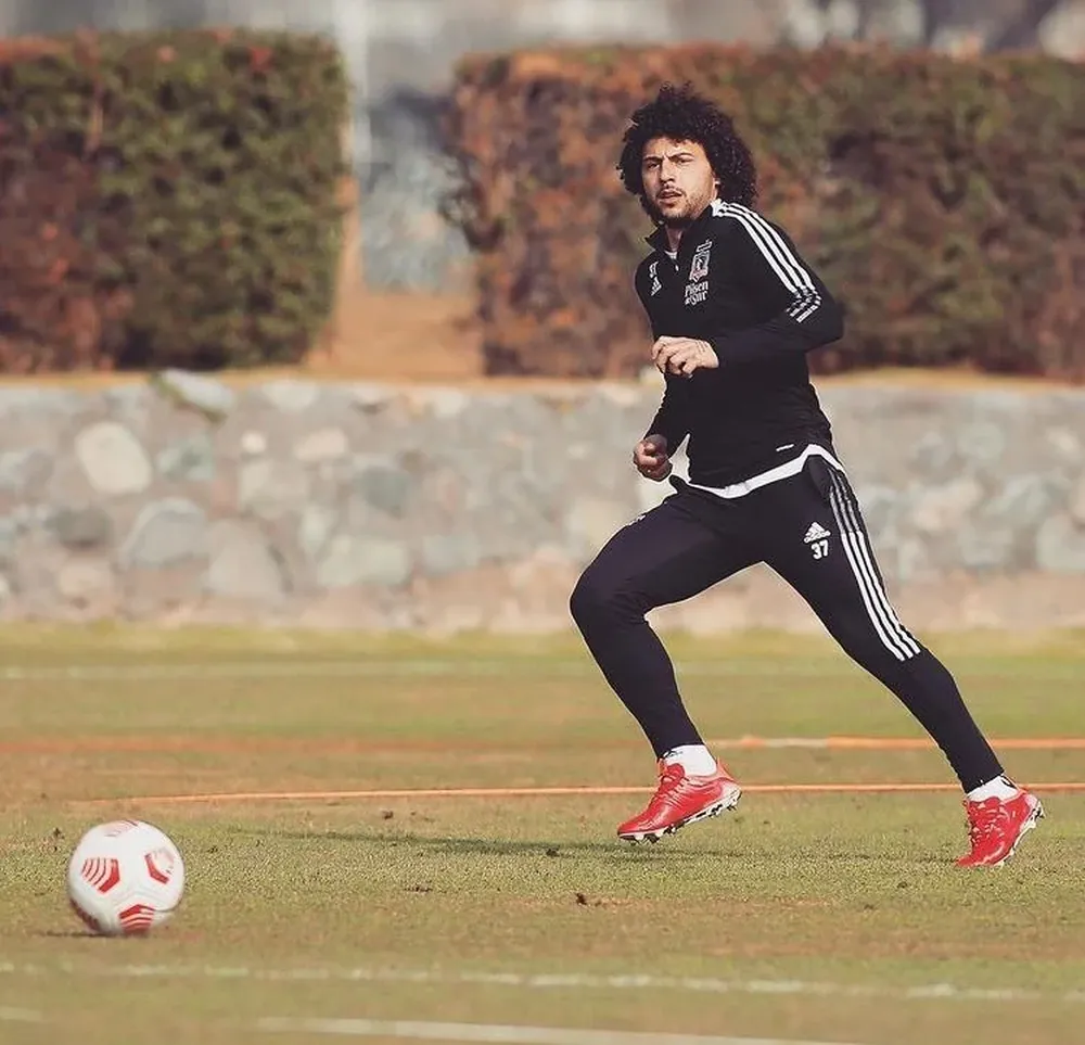 Maxi Falcón en Colo Colo