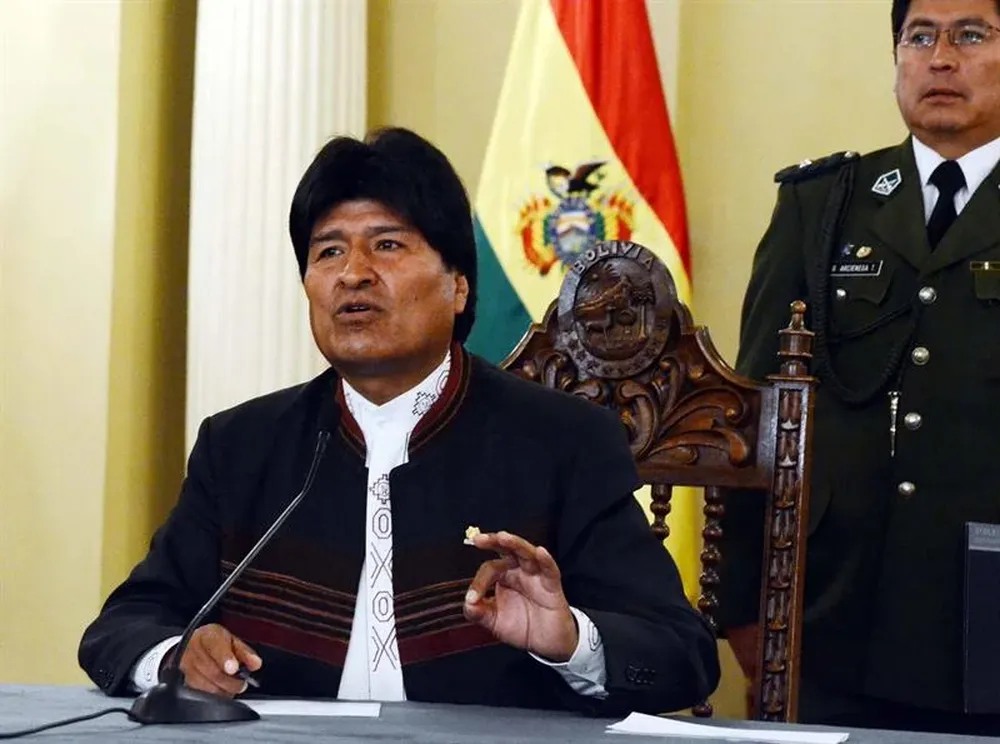 Bolivia- Evo Morales, hablando sobre la victoria de Chávez