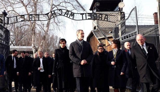 Los reyes de España en su visita al campo de exterminio de Auschwitz en 2020