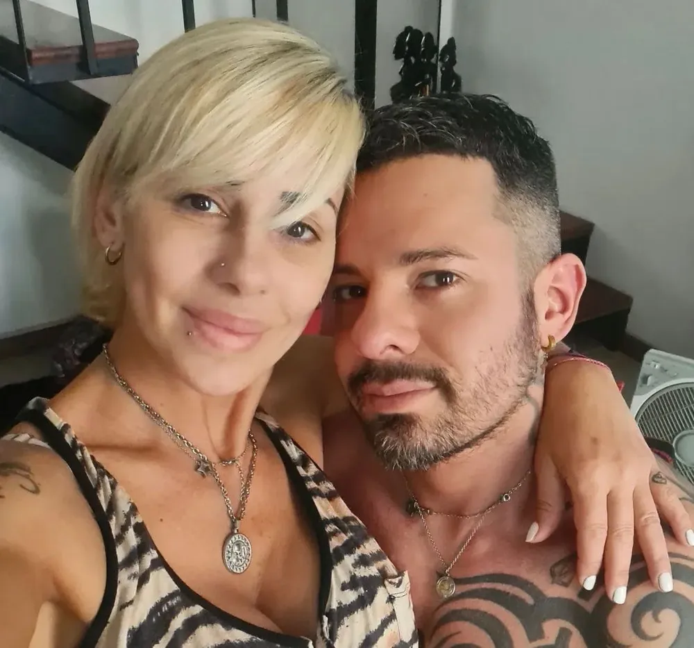 Mónica Farro y su pareja Leandro Herrera
