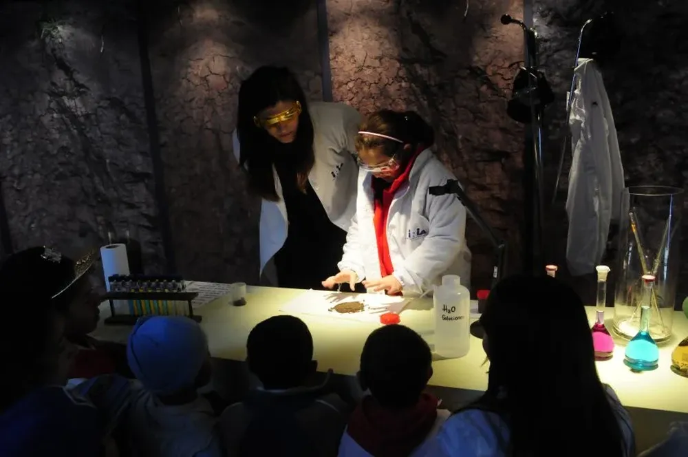 INIA informa con personal entrenado en la temática suelos y lo hace en forma amena.