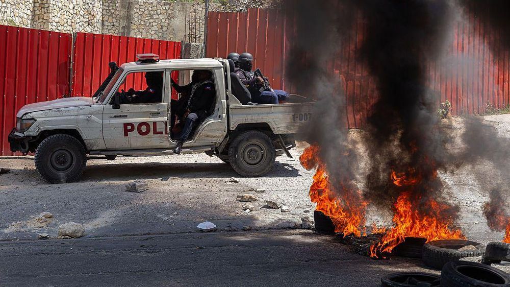 La jefa de misión de MSF en Haití asegura que no solo las bandas armadas, sino también policías, han intimidado a su personal en varias ocasiones.