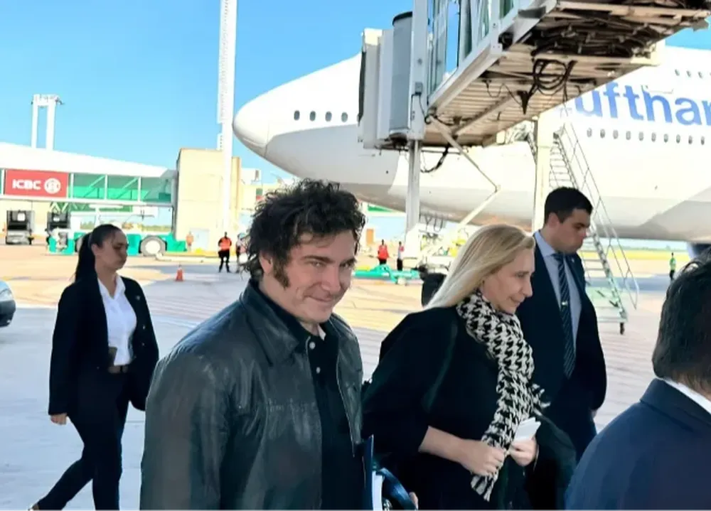 Javier Milei viajará acompañado por su hermana Karina, secretaria general de la Presidencia.