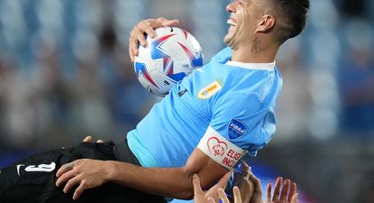 Luis Suárez fue levantado en andas por sus compañeros de la selección de Uruguay tras terminar la Copa América 2024