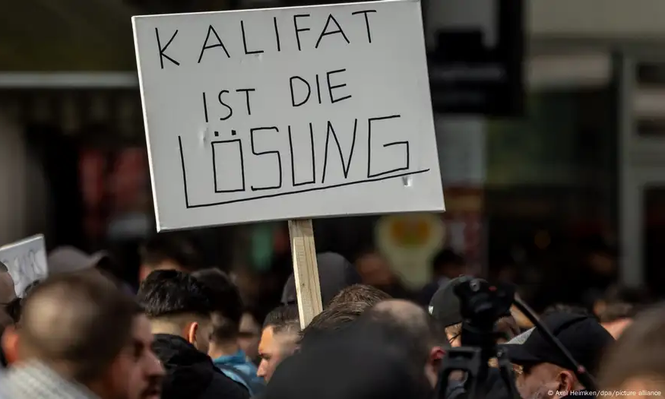 Alemania declara ilegal a la asociación Muslim Interaktiv por instar a la creación de un califato