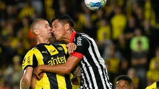 Léo Coelho ante Miramar Misiones