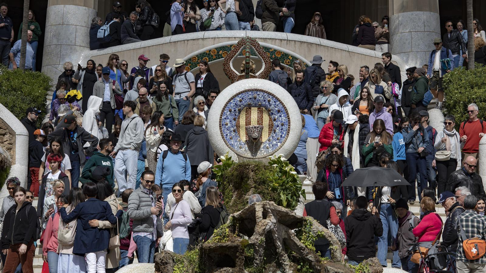 Turistas en el Parc Guell, Barcelona.&nbsp;