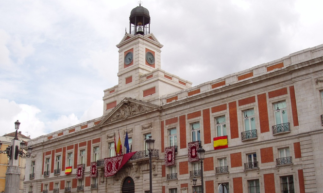Edificio de la Comunidad de Madrid, ubicado en la Puerta del Sol.