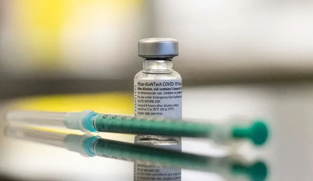 La primera dosis de Pfizer tiene un 85% de eficacia