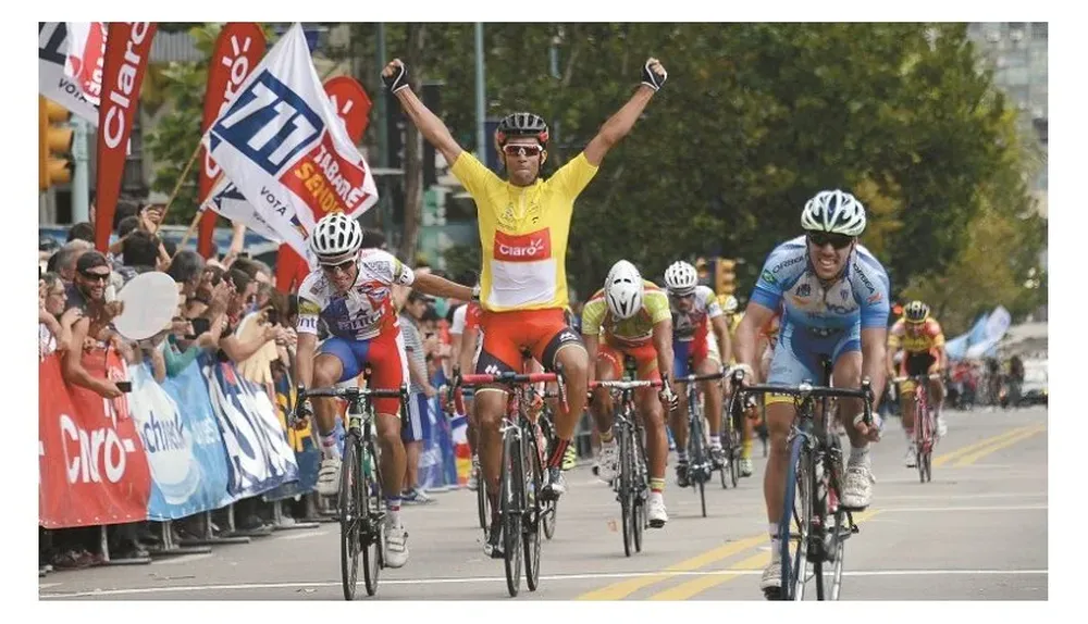 Oyarzún durante la última edición de la Vuelta del Uruguay.