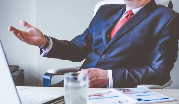 Los mayores de 50 vuelven a interesar a las empresas