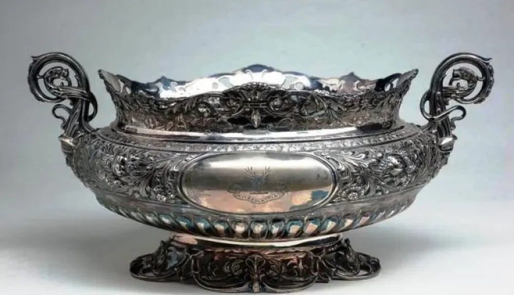 Jardinera en plata inglesa Sheffield, del año 1899