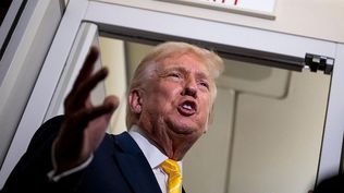 Trump dice que demandará a la BBC, que se disculpó por la edición de un documental sobre él pero se negó a pagarle una compensación