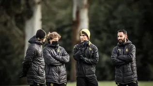 Diego Forlán junto a Pablo Forlán, Juan Castillo y Manuel Ojalvo, sus ayudantes cuando dirigió a Peñarol