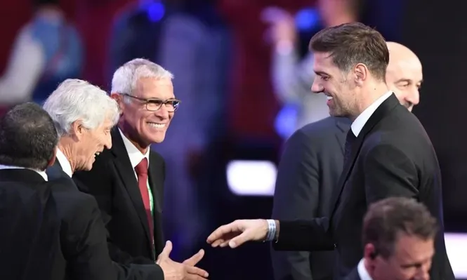 Cúper, DT de Egipto: El que cree que tiene las cosas fáciles arranca mal