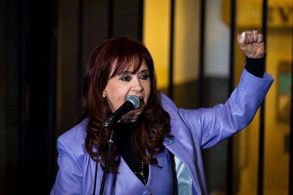 CFK se mostró desafiante ante su inminente detención.