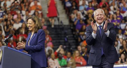 Kamala Harris y Tim Walz en su primer acto de campaña juntos en Philadelphia, el 6 de agosto&nbsp;