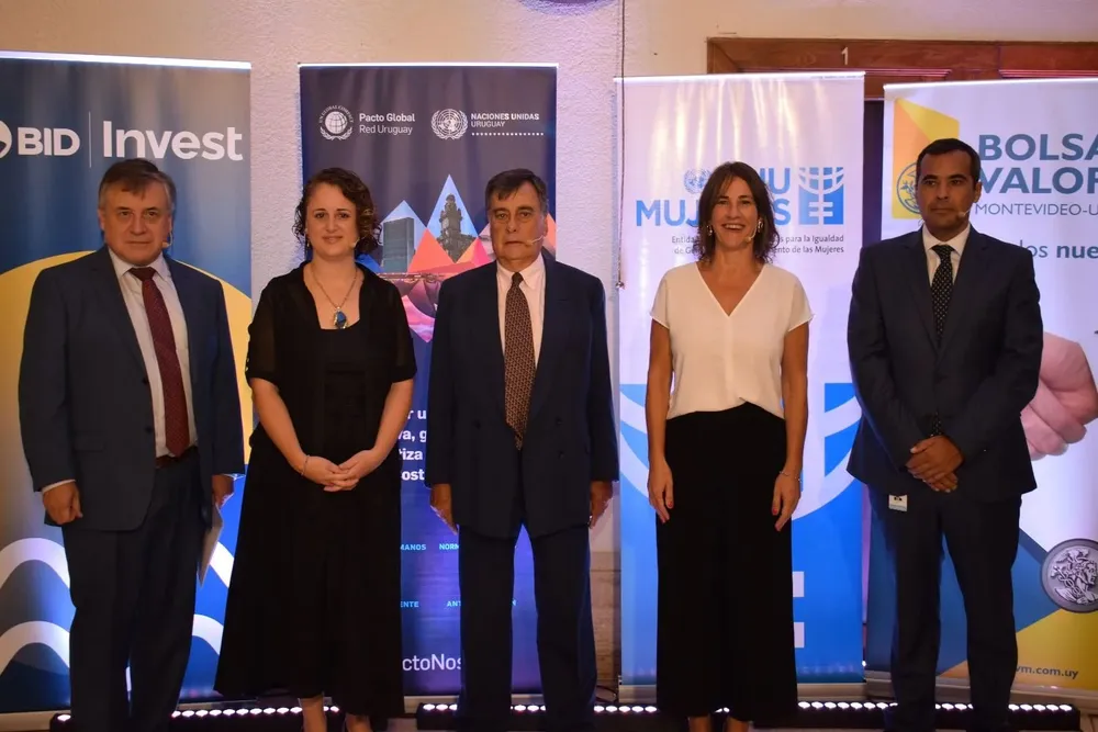 Omar Paganini, Paola Rapetti, Angel Urraburu, Magdalena Furtado y Fernando Cuenin