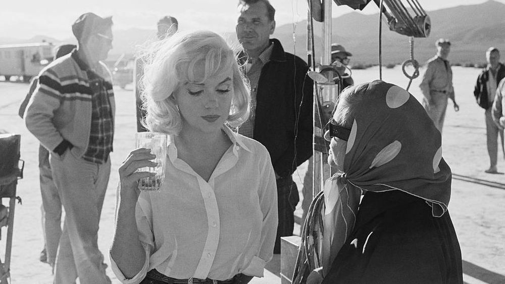 Paula Strasberg, esposa de Lee, acompañó a Marilyn Monroe en los rodajes de sus últimas películas.