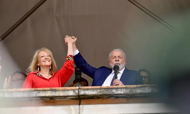 Lula con Cosse en la Intendencia de Montevideo
