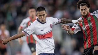 Atenas de San Carlos y Deportivo Maldonado empataron sin goles en el playoff por el tercer ascenso de la Segunda división profesional a la Primera división