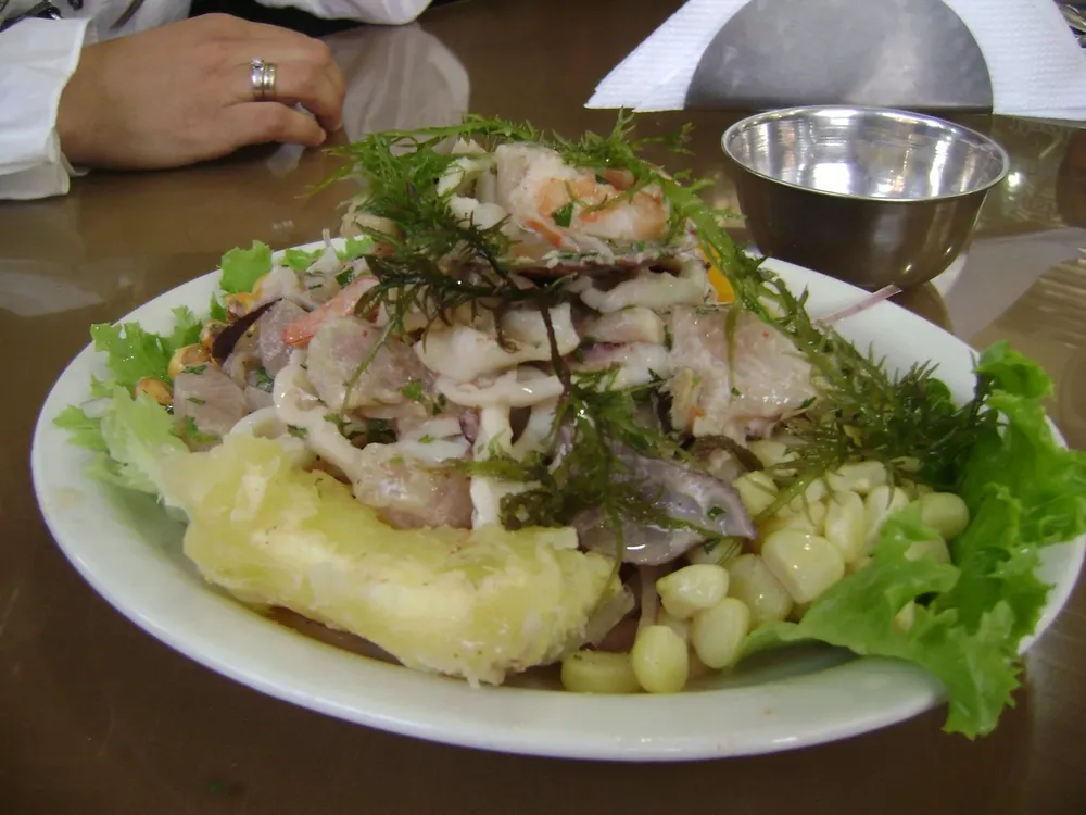 Una de las tradiciones más conocidas que fueron presentadas este año para ser evaluadas por la Unesco es el ceviche de Perú.