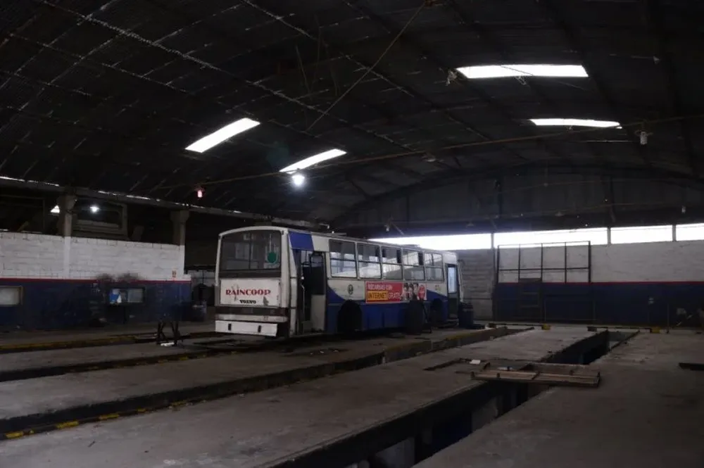 Este jueves se remataron los últimos ómnibus de Raincoop