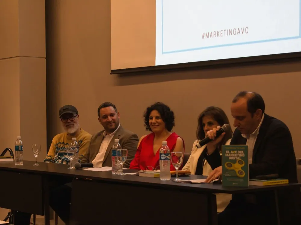 Gonzalo Frasca, Roi Shahaf, Raquel Oberlander, Sylvia Chebi y Pipe Stein