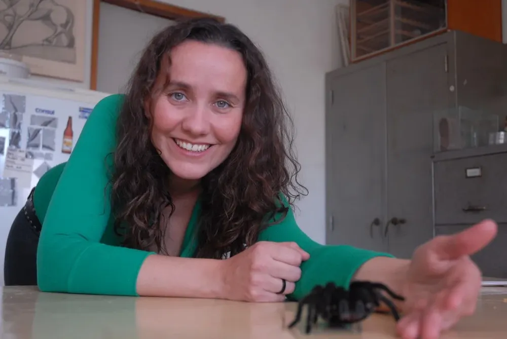 Este mes presenta el libro colectivo Guía de arácnidos del Uruguay.