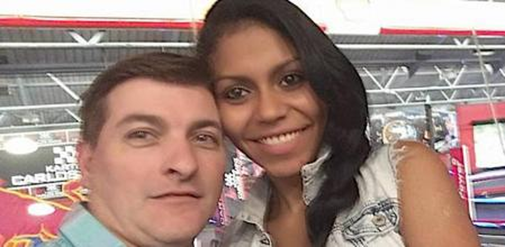 César Román, el Rey del Cachopo, junto a su novia Heidi Paz Bulnes &nbsp;