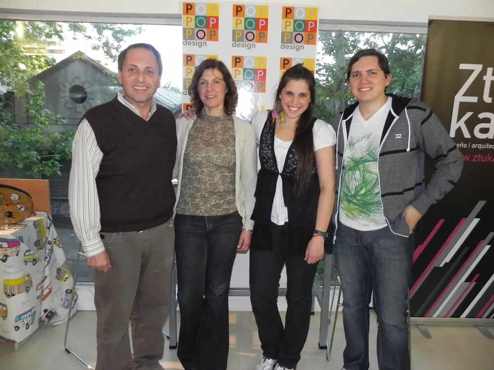 Juan, Estela, Analía y Gadiel Blumstein