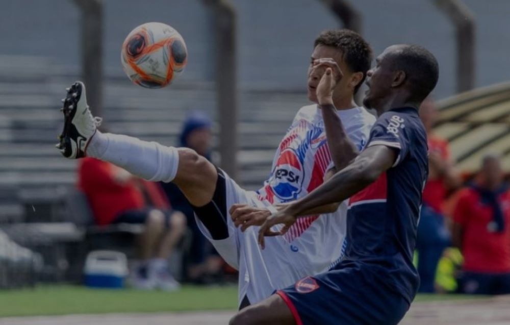Artigas descendió a la Divisional C, luego de perder por goleada en Rivera, 7-1 ante Atenas de San Carlos