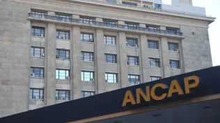 Gobierno pide a empresas públicas profundizar austeridad en el gasto