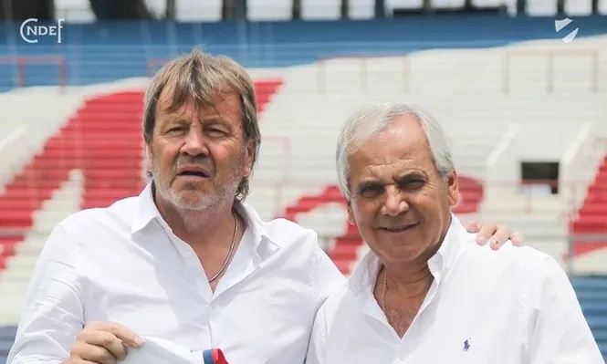 Zielinski y Fuentes en la presentación del DT