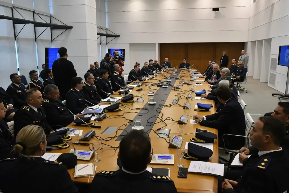 La reunión en el piso 11 de la Torre Ejecutiva encabezada con Luis Lacalle Pou