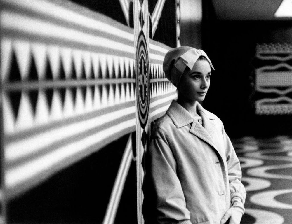 Audrey Hepburn también se destacó por su elegancia al vestir.