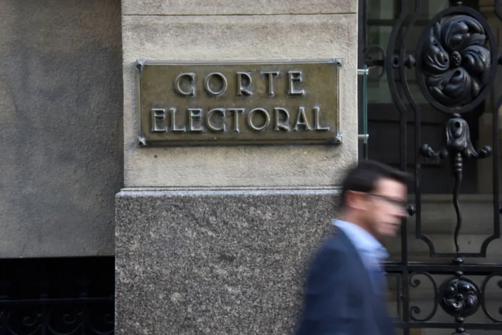 La funcionaria es secretaria del ministro Arturo Silvera