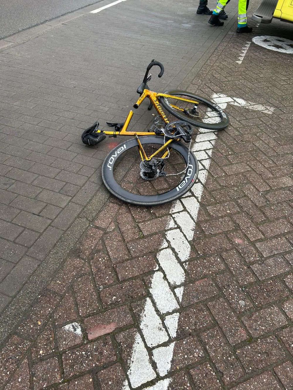 Así quedó la bicicleta de Remco Evenepoel