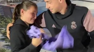 La niña que no aguantó las lágrimas ante el pedido de Federico Valverde de darle un abrazo